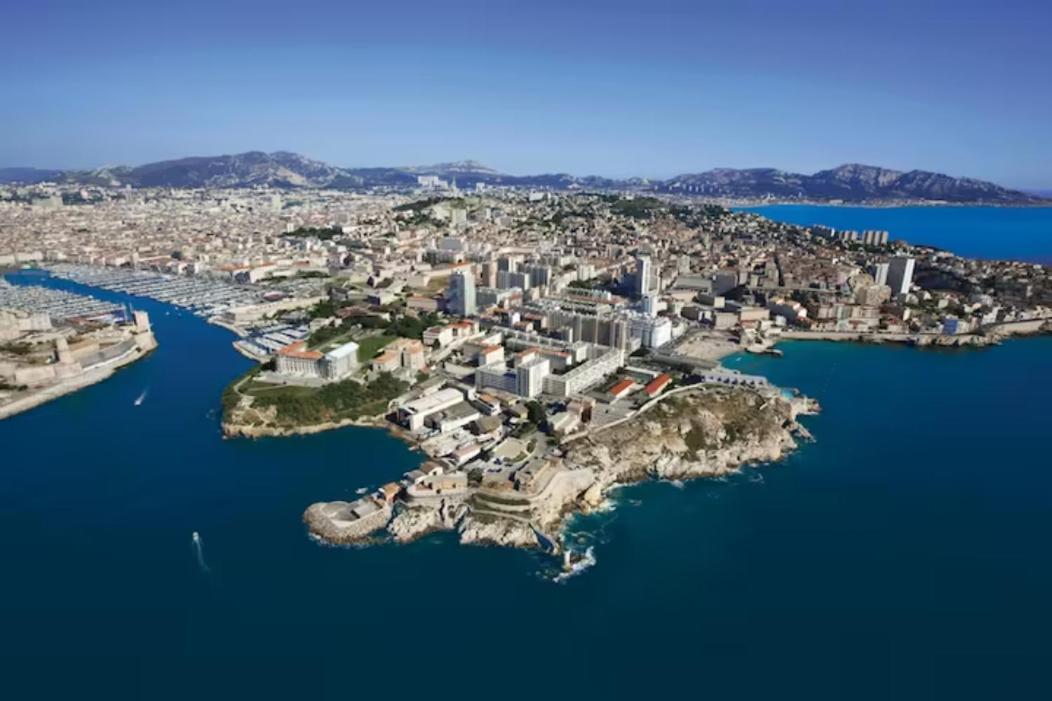 Vieux Port Proximite Panier Clim Central Cachet Marseille Luaran gambar
